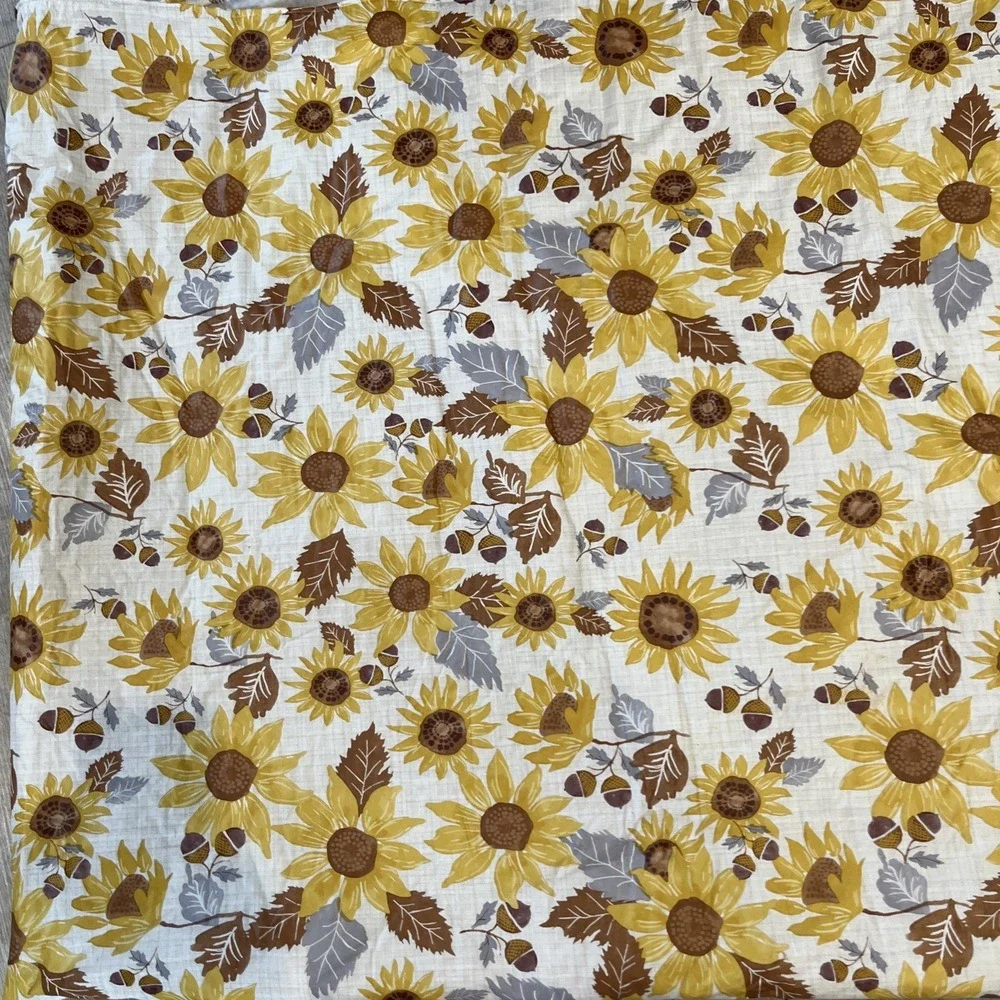 Vintage 70s Fall Tablecloth Acorn Leaves Plastic Coated Rectangular 68x50
